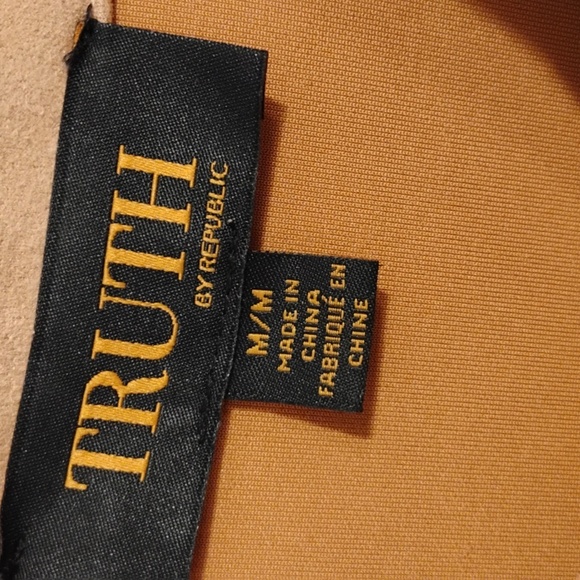 🌼 Coat 🌼 - Picture 7 of 9